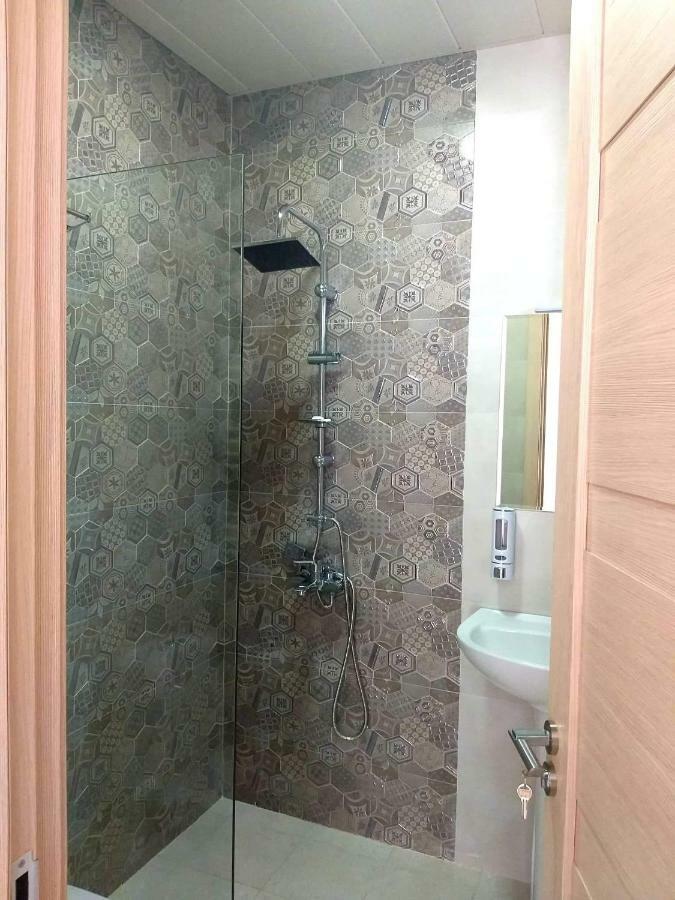 Baqari Inn Kazbegi Ngoại thất bức ảnh
