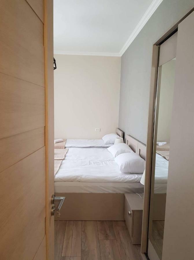Baqari Inn Kazbegi Ngoại thất bức ảnh